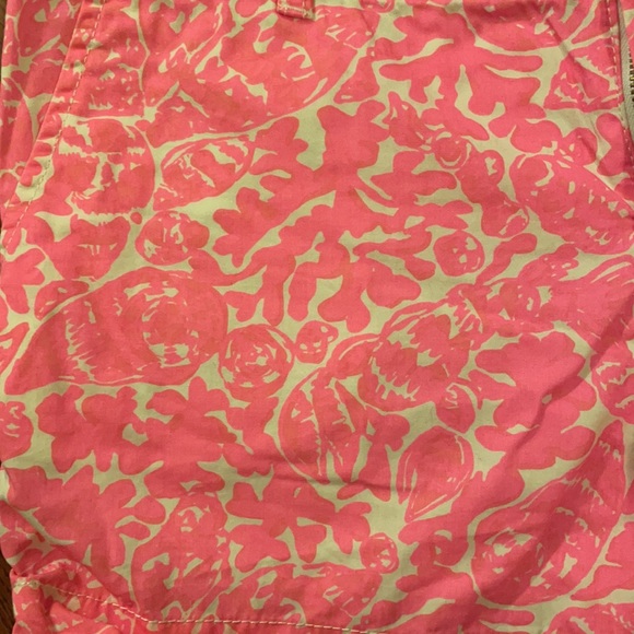 Neon pink Lilly Pulitzer shorts. - Picture 4 of 4